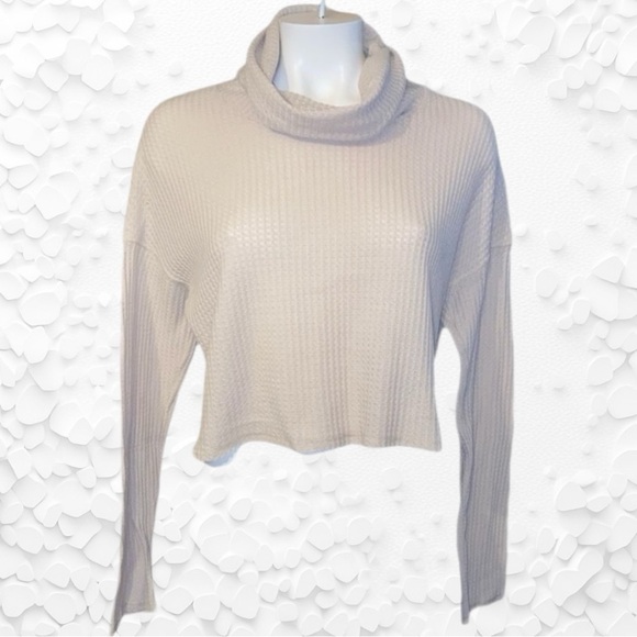 EUC Bear Dance Women’s Large ’Crop Top Cowl Neck Midriff Sweater Pull- Over Sexy - Picture 2 of 5